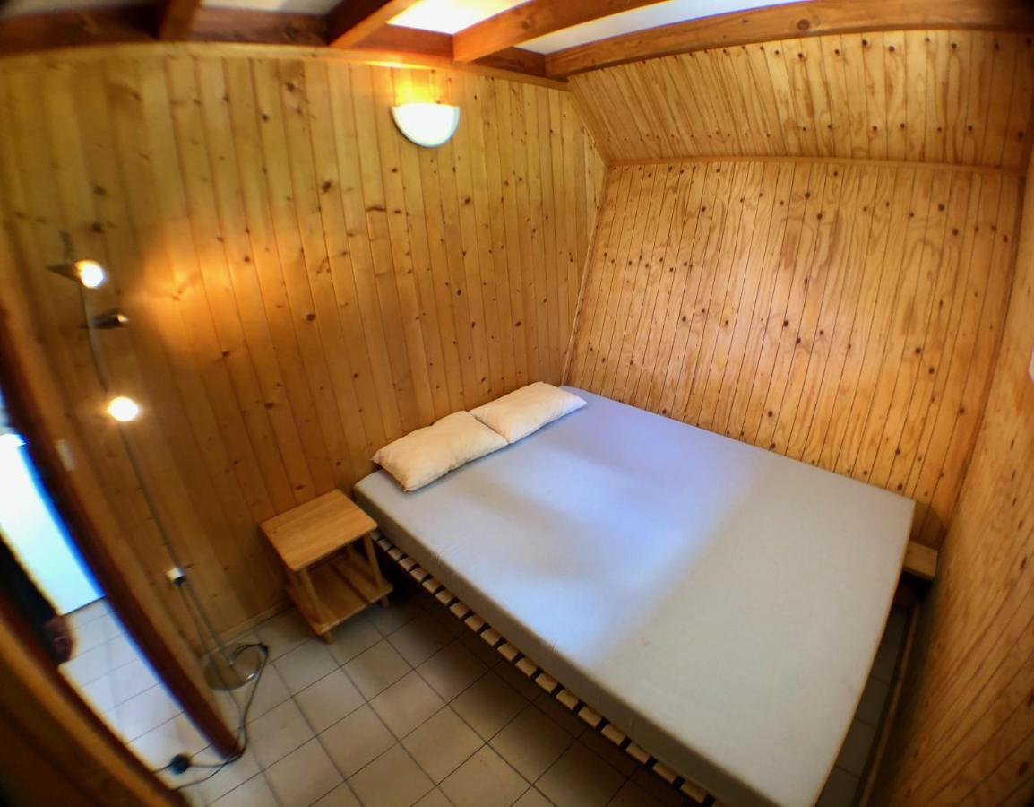 Chalet Dans Le Parc D'Un Manoir Du Xixeme Angles  Zewnętrze zdjęcie